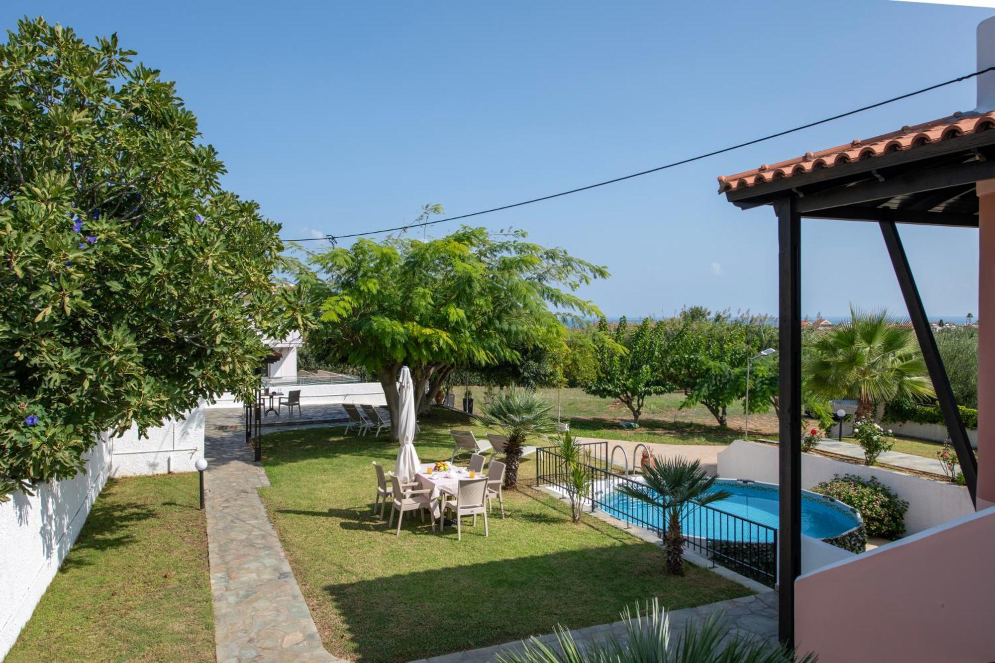 Villa Eleni 100M From The Sea Рапаниана Экстерьер фото